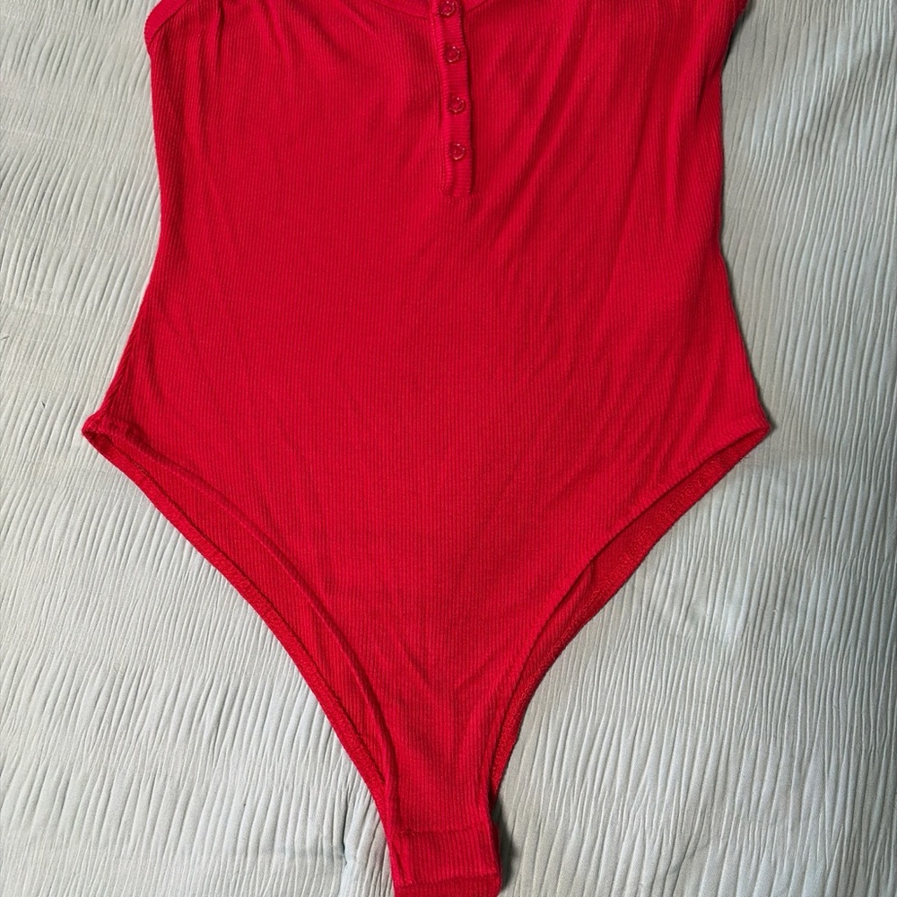 Forever 21 Red Ribbed Button-Front Bodysuit - Picture 3 of 4